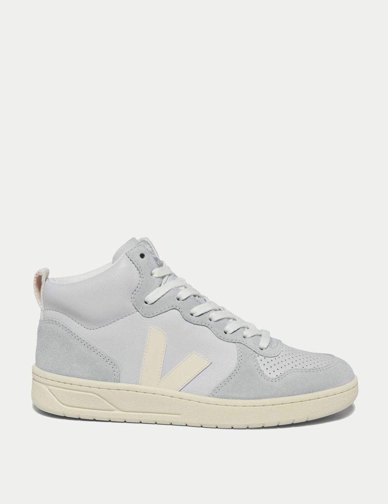 veja w v 15 leather trainers pearl cashew VQ2003590 1